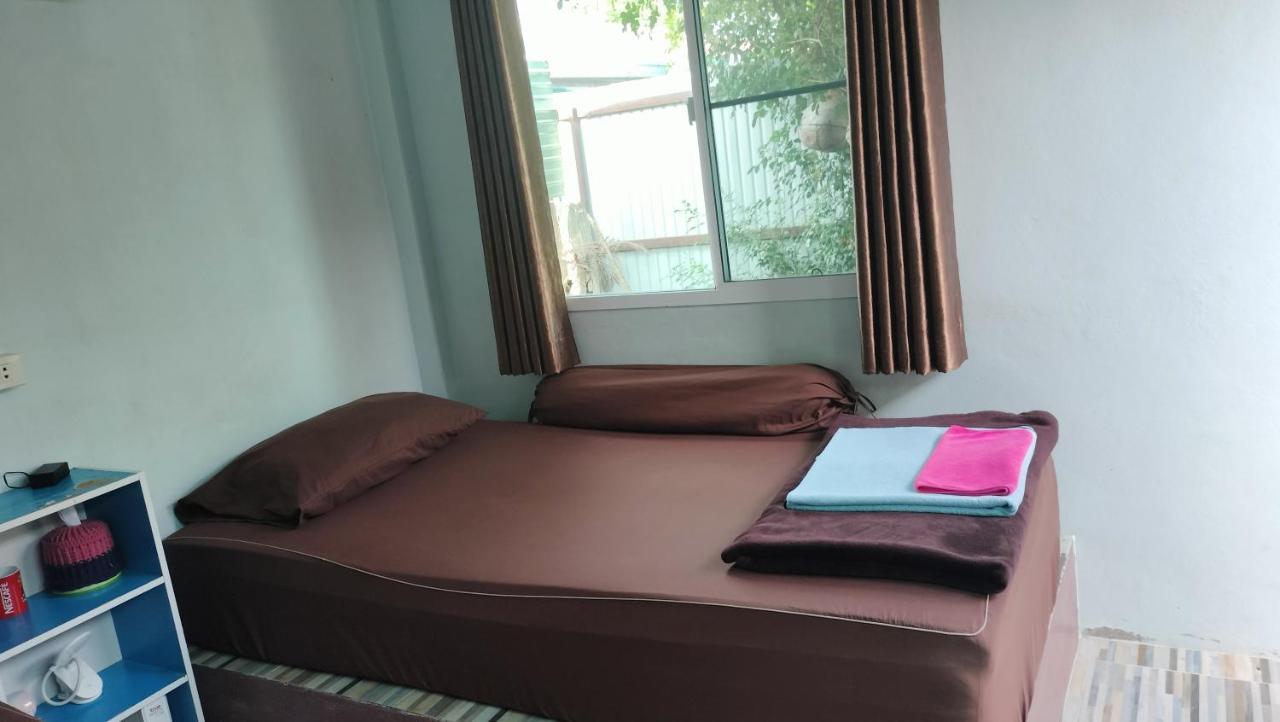 Canaan Guesthouse Kanchanaburi Exterior photo