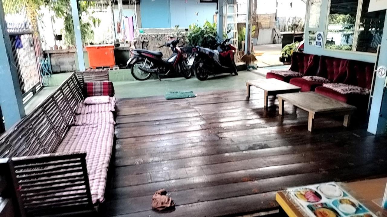 Canaan Guesthouse Kanchanaburi Exterior photo